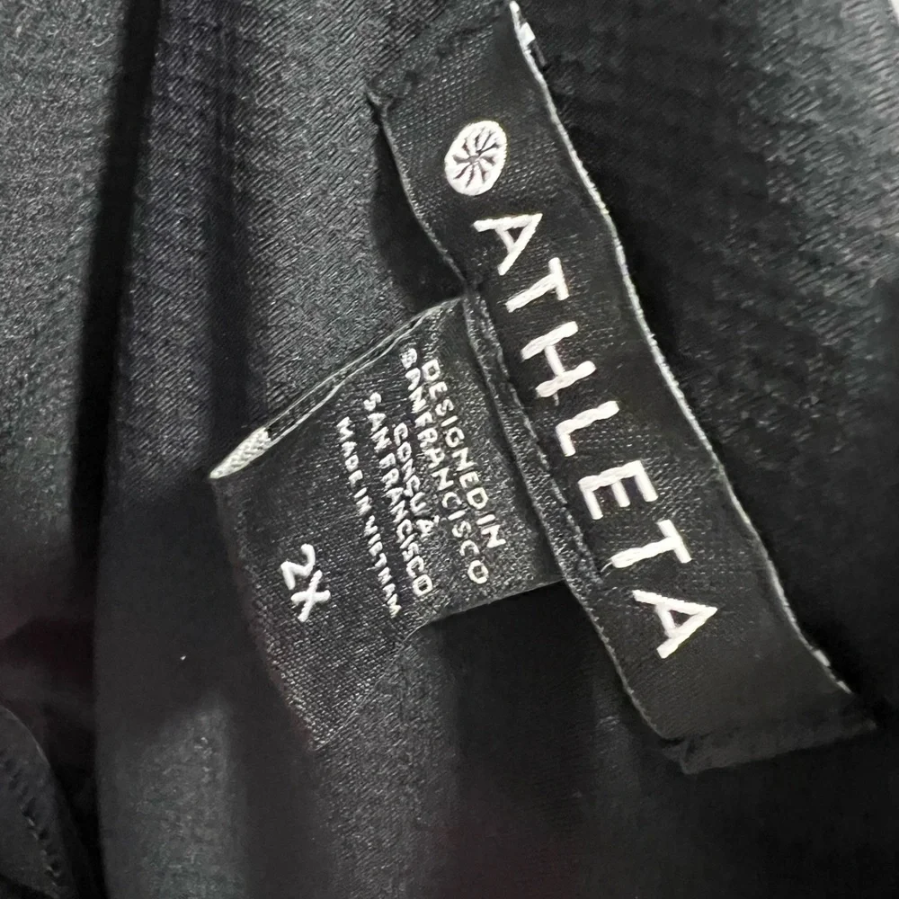 Athleta Elation V-Neck Hybrid Dress Black - Picture 5 of 16